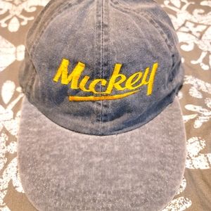 Mens Baseball Cap ⚾️ Gently Worn